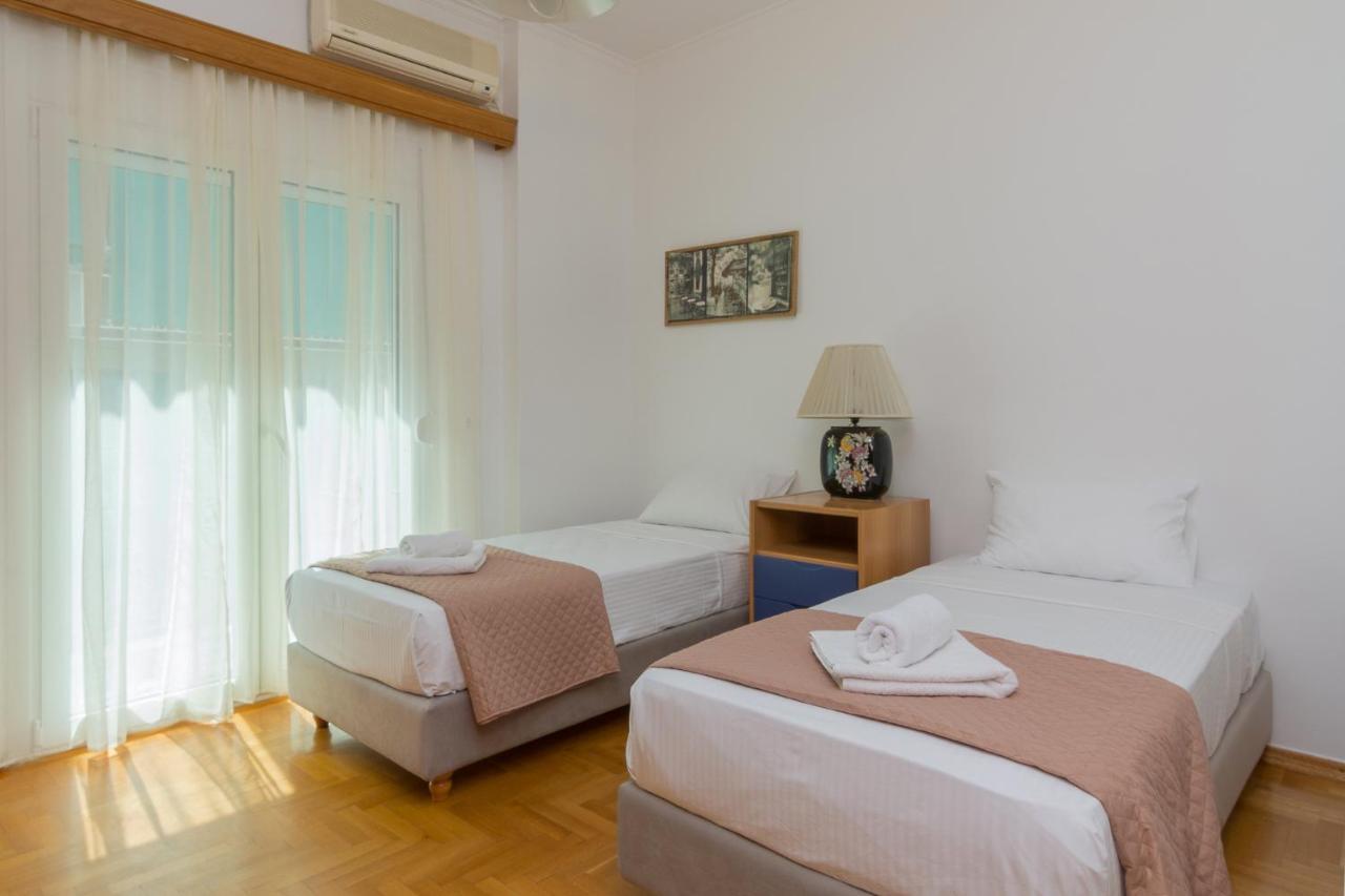 Nice 2Bedroom Apartment In Pagkrati เอเธนส์ ภายนอก รูปภาพ
